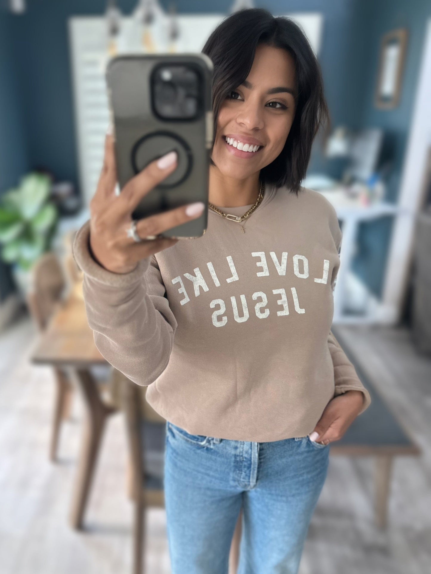 Scarlet 31 TOP Love Like Jesus Crew Neck Fleece Sweatshirt