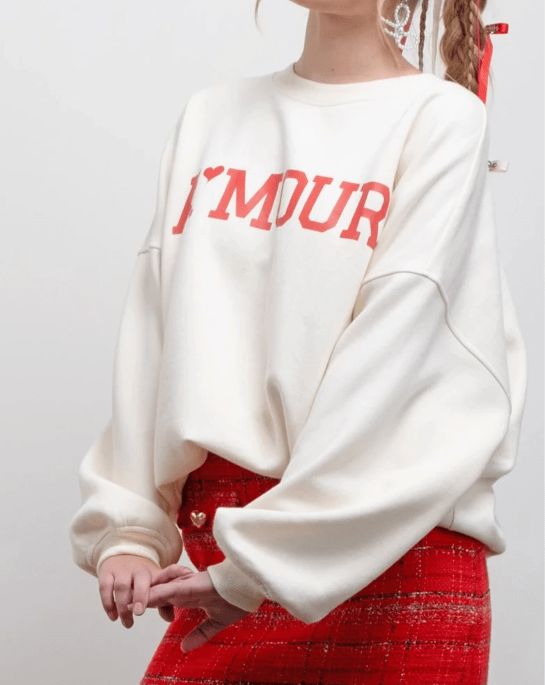 Scarlet 31 OUTERWEAR Amour Graphic Crew Neck Sweater Amour Graphic Crew Neck Sweater