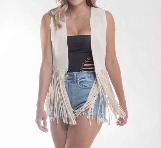 Scarlet 31 OUTERWEAR Rodeo Fringe Vest