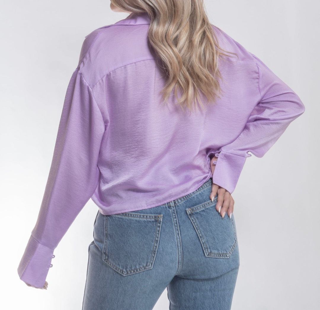 Scarlet 31 TOP Kailey Lavender Satin Button Front Top